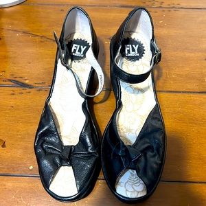 Fly London wedge with buckle strap. Super comfy!